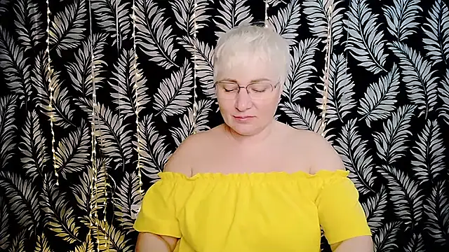 Olivia_playful Adlı Modelin Canlı XXX Sohbeti