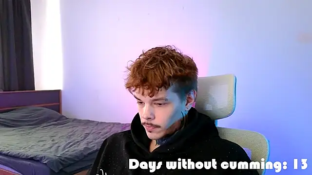 DENIS_HERE – Kamerová šou