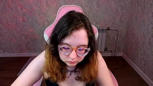 دردشة Aleks-caster الجنسية المباشرة