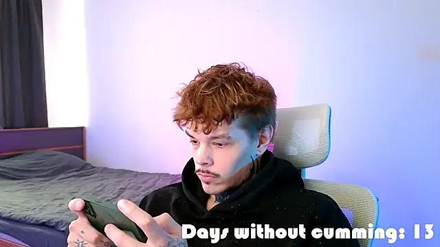 DENIS_HERE Chat XXX in diretta