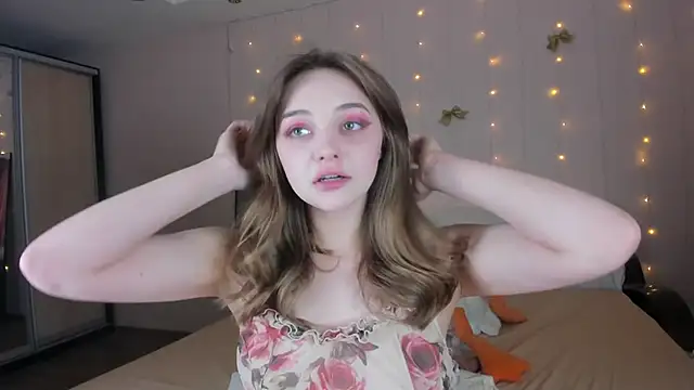 Chat +18 de May_Flower ao vivo