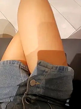 Chat +18 de Ori-Lynk ao vivo