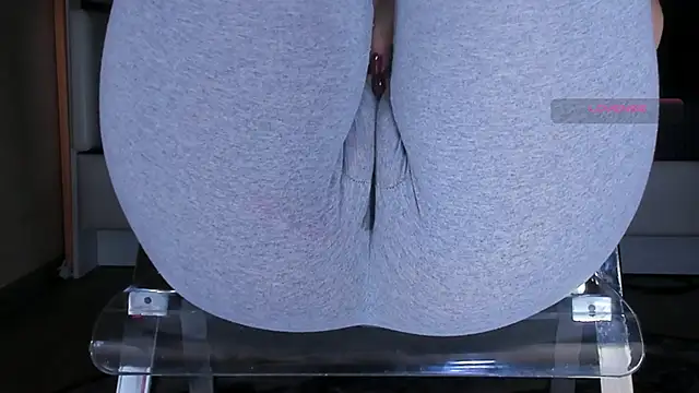 แชท XXX สดของ Cameltoe_squirt_inPants