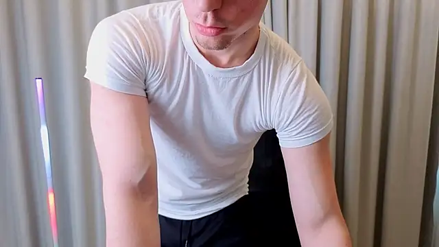 KellenWest Live XXX-chat