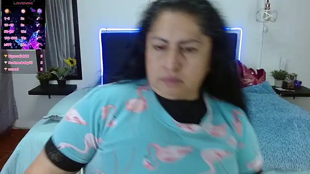 Keyla01_: απευθείας συνομιλία ΧΧΧ