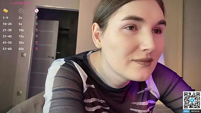 Chat +18 de Maria_Bowie ao vivo