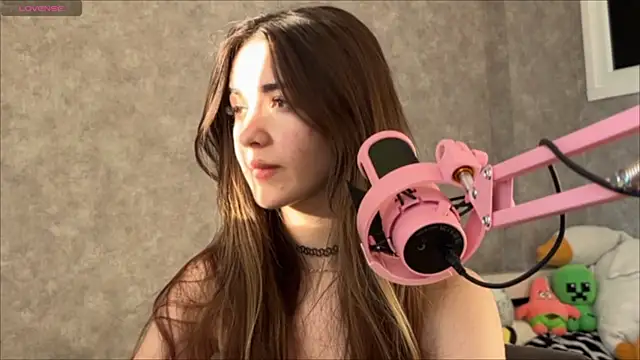 CupSizeGirl Live XXX Chat