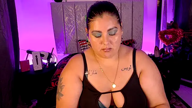 AndreaKinky's Live XXX Chat