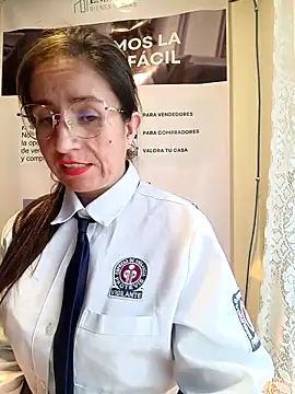 Valentina--1 Chat XXX in diretta