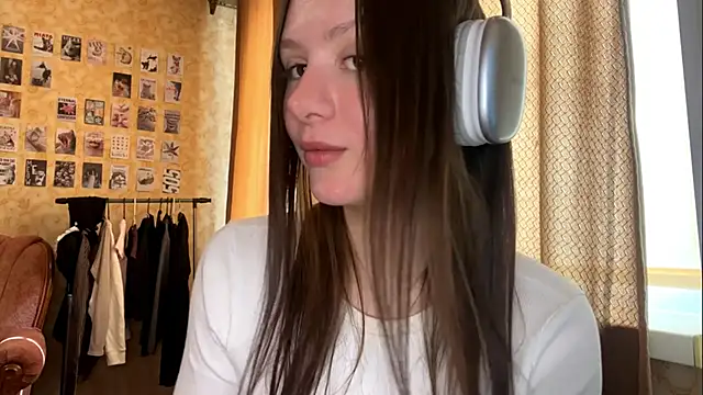 HelenaBargo Chat XXX in diretta