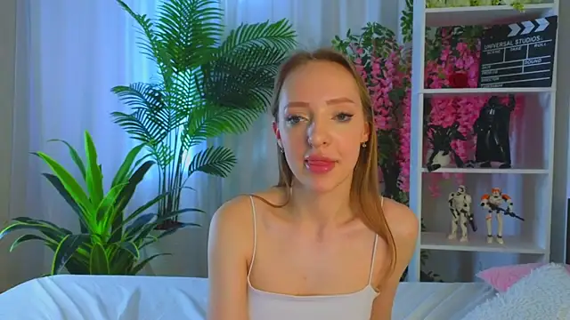 GertrudeWilson Chat XXX in diretta