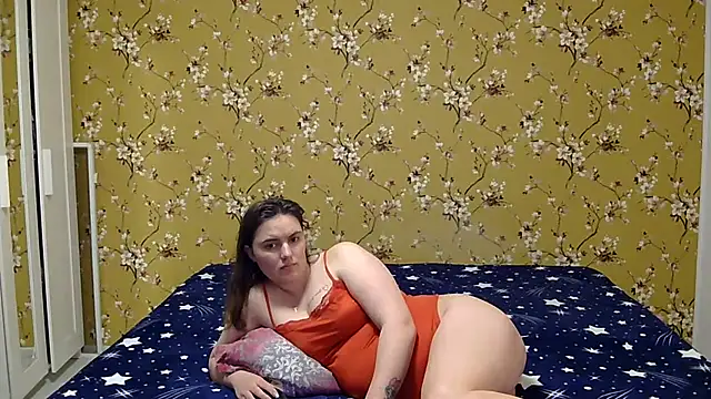 Karlabby Adlı Modelin Canlı XXX Sohbeti