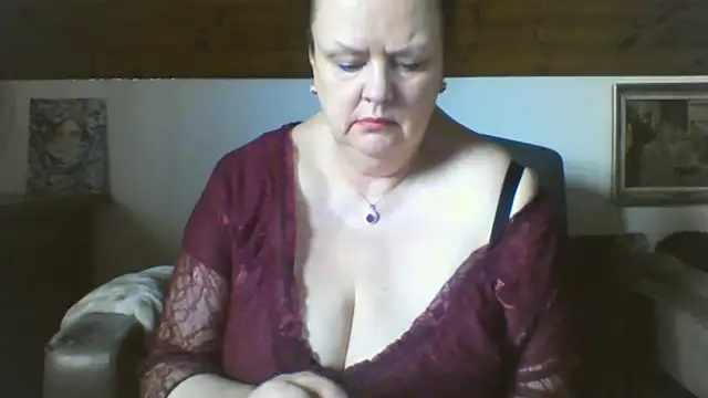 TiffanyMature Chat XXX in diretta