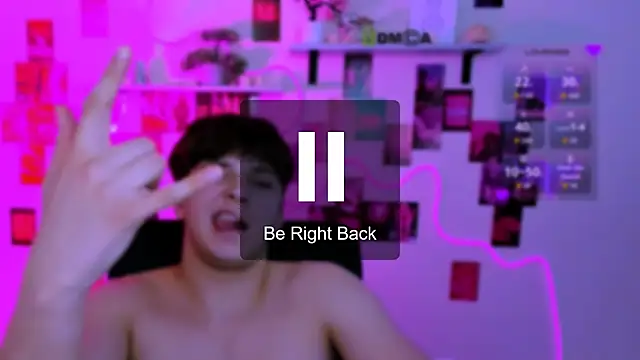 travis_wolf_'s Live XXX Chat