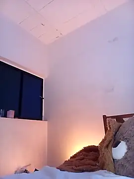 MoonLipsON- Adlı Modelin Canlı XXX Sohbeti