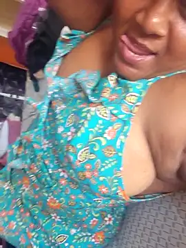 Sembang XXX Secara Langsung IndianDelia