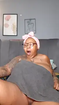 PearlSexxy69's Live XXX Chat