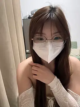 _xiaoxinxin_ Adlı Modelin Canlı XXX Sohbeti