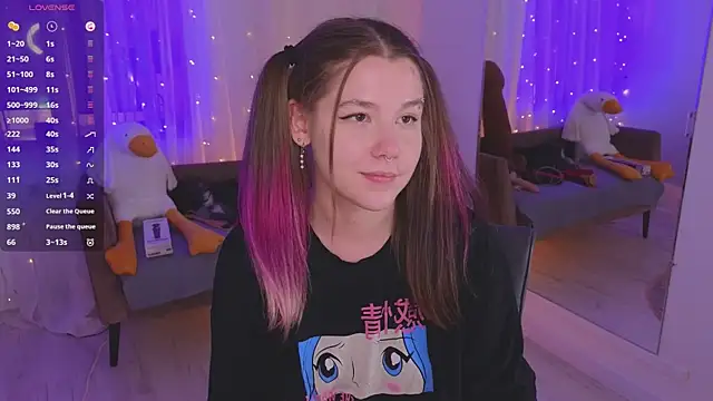 Mira_Falls Chat XXX live