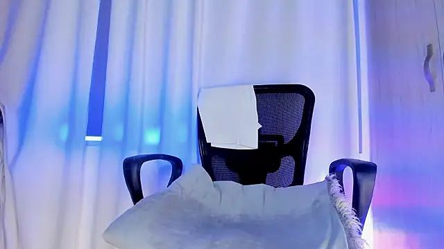 Kings_Ultimate Adlı Modelin Web Kamerası Şovu