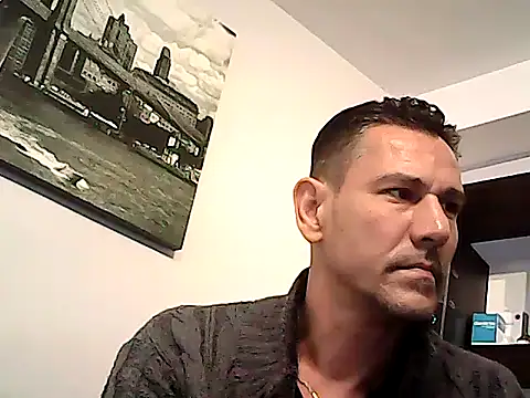 mastercharisma35 Show in webcam