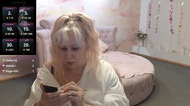 Penelope_PinkyのライブXXXチャット