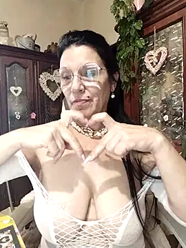 Czat XXX na żywo – Melmamalhuda@xh