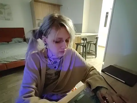 Chat +18 de StijenaHunt ao vivo