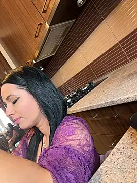 Živý XXX chat Hotmomcheckk_