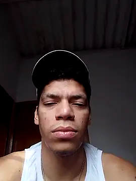 Andres_sant_ Show in webcam