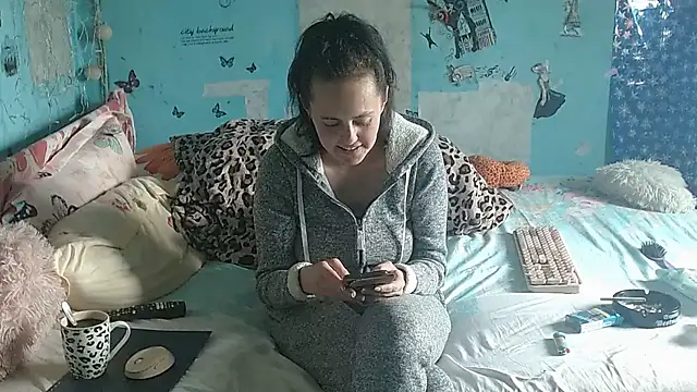 brighteyes77's Live XXX Chat