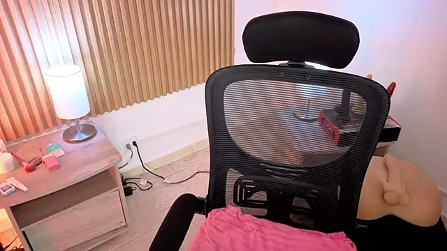 MarianL0ve Chat XXX in diretta