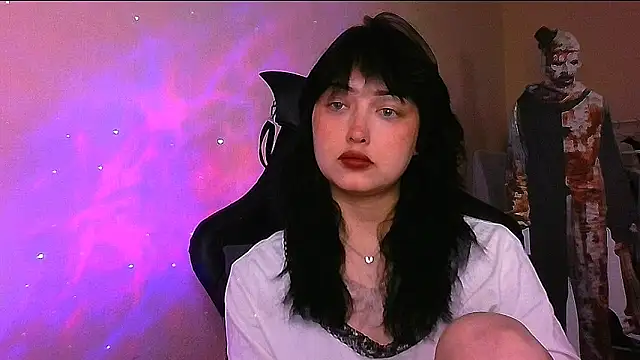 Chat +18 de Katarina_Fox_ ao vivo