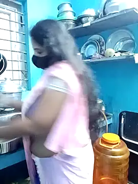 tamil_Vennila 网络视讯表演