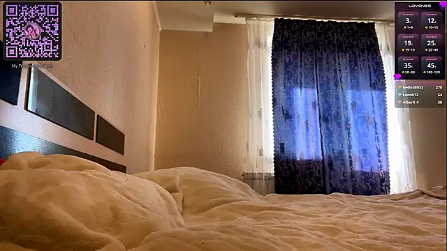 SmilingPatent's Live XXX Chat