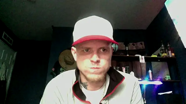 traejddd 现场XXX聊天