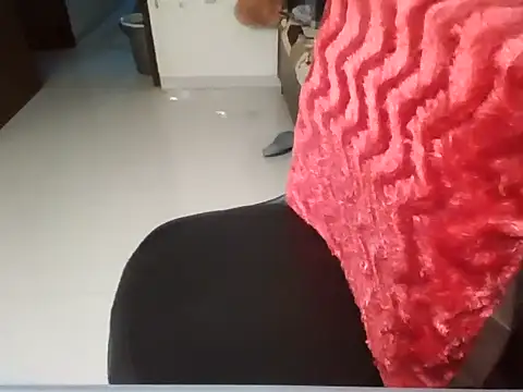 MakeMeCumAhh Adlı Modelin Canlı XXX Sohbeti