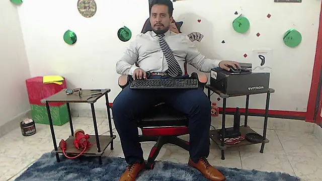 KalethBigDick webkamerás műsora