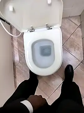 BlackhorseBBC élő XXX-chatje