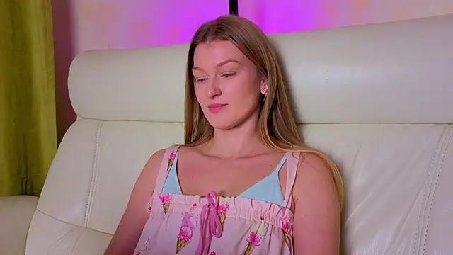 MysticVenus_ Chat XXX in diretta