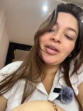 sarahreyess_11 Live XXX-chat