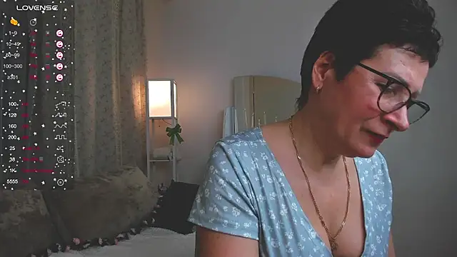 Živý XXX chat JennyMons