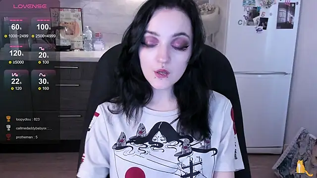 linaa__tyaan Chat XXX in diretta