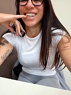 Chat +18 de sexy7883 ao vivo