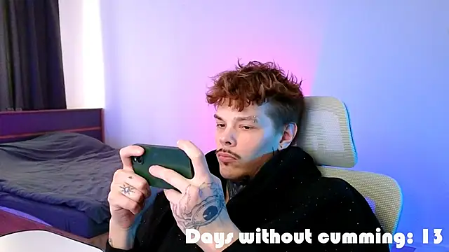 DENIS_HERE webcam show