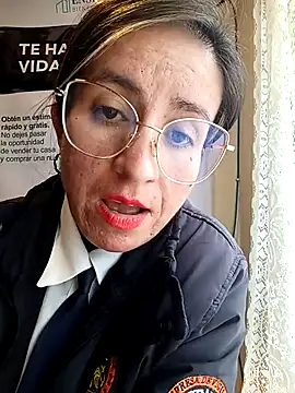 Valentina--1 Live XXX Chat