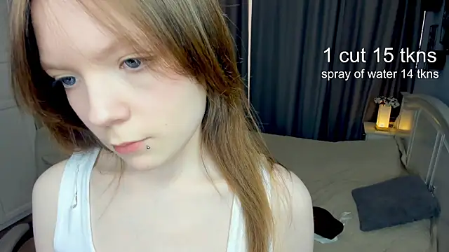 LavenderMitten Adlı Modelin Canlı XXX Sohbeti