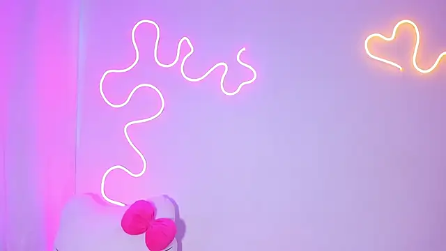 CassieBigass_ live XXX chat