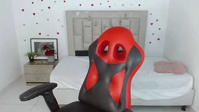 Caius_fox Webcam show