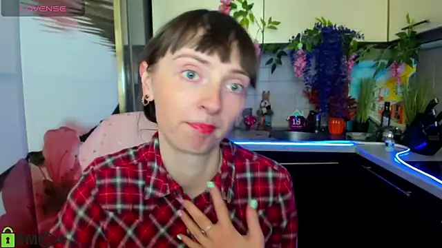 TayanaJons Chat XXX in diretta